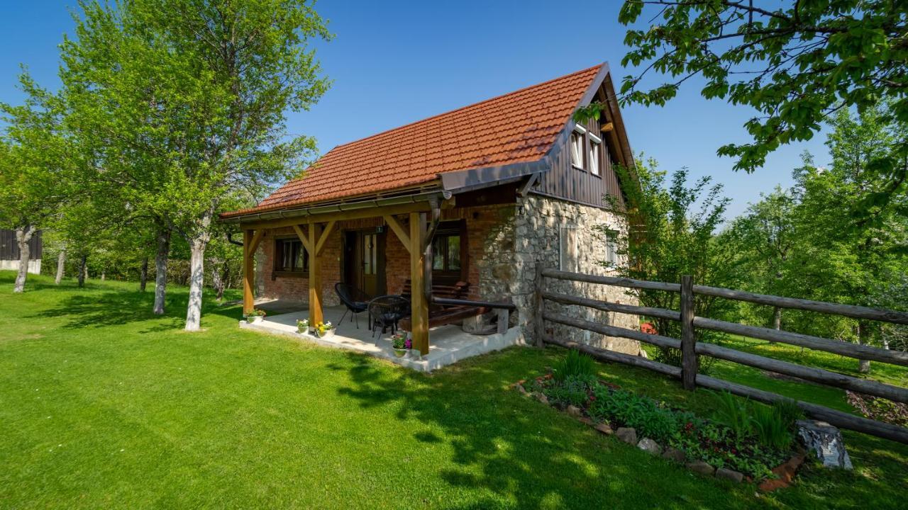 Holiday Home "Sleme" With Jacuzzi, Big Garden And Arbor With Fireplace Skrad 외부 사진