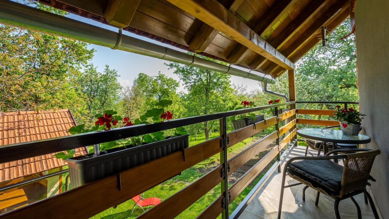 Holiday Home "Sleme" With Jacuzzi, Big Garden And Arbor With Fireplace Skrad 외부 사진