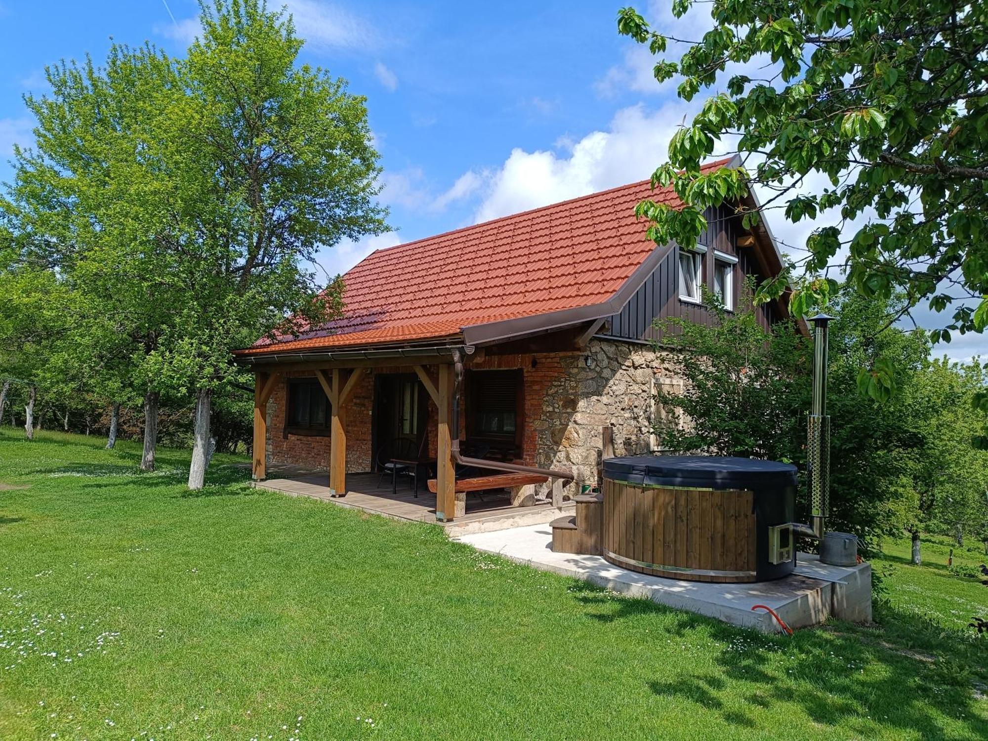 Holiday Home "Sleme" With Jacuzzi, Big Garden And Arbor With Fireplace Skrad 외부 사진